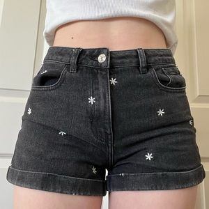 PacSun Mom Short - size 25